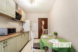 1-к квартира, посуточно, 43м2, 1/1 этаж