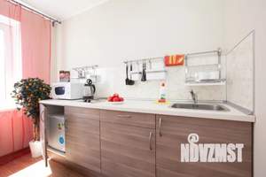 1-к квартира, посуточно, 39м2, 1/1 этаж