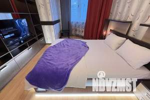 1-к квартира, посуточно, 41м2, 8/16 этаж