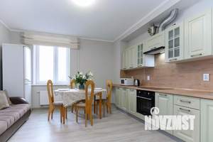 2-к квартира, посуточно, 72м2, 1/1 этаж