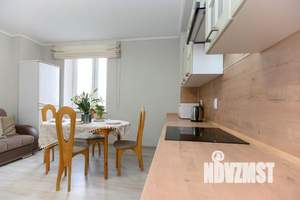 2-к квартира, посуточно, 72м2, 1/1 этаж