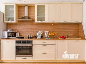 2-к квартира, посуточно, 70м2, 1/1 этаж