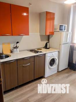 1-к квартира, посуточно, 38м2, 9/15 этаж