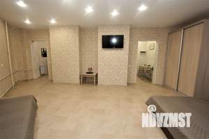 1-к квартира, посуточно, 40м2, 13/16 этаж