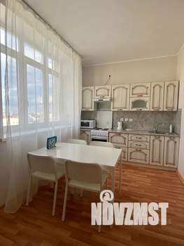 1-к квартира, посуточно, 49м2, 17/25 этаж