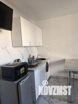 Студия квартира, посуточно, 28м2, 9/10 этаж