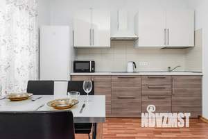 1-к квартира, посуточно, 40м2, 20/27 этаж