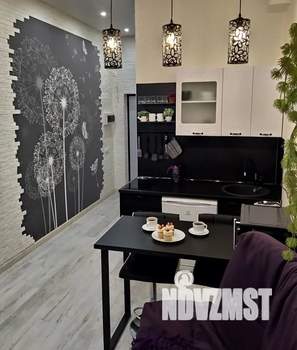 Студия квартира, посуточно, 25м2, 1/4 этаж