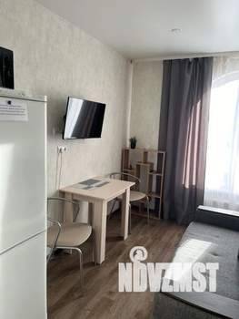 Студия квартира, посуточно, 22м2, 1/9 этаж
