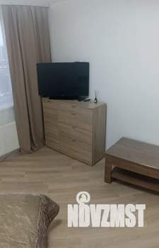 1-к квартира, посуточно, 42м2, 16/20 этаж