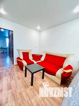 1-к квартира, посуточно, 35м2, 4/9 этаж