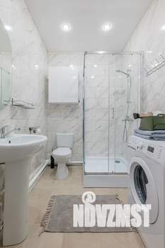 Студия квартира, посуточно, 30м2, 24/25 этаж