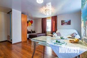 1-к квартира, посуточно, 35м2, 1/1 этаж