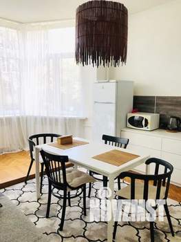 2-к квартира, посуточно, 56м2, 2/5 этаж