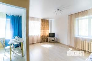 1-к квартира, посуточно, 35м2, 2/5 этаж