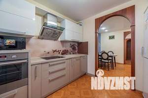 3-к квартира, посуточно, 85м2, 6/9 этаж