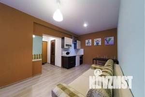 1-к квартира, посуточно, 30м2, 1/2 этаж