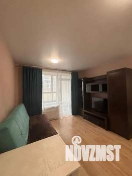 1-к квартира, посуточно, 40м2, 1/16 этаж