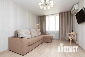 1-к квартира, посуточно, 42м2, 14/33 этаж