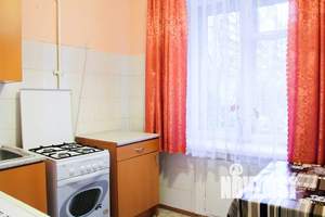 1-к квартира, посуточно, 40м2, 2/5 этаж