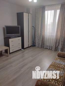 1-к квартира, посуточно, 38м2, 9/15 этаж