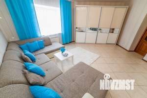 1-к квартира, посуточно, 54м2, 1/1 этаж