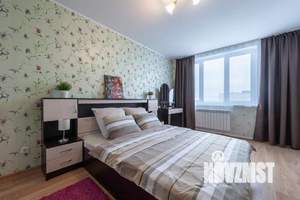 1-к квартира, посуточно, 43м2, 1/1 этаж