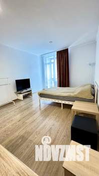 Студия квартира, посуточно, 32м2, 16/25 этаж