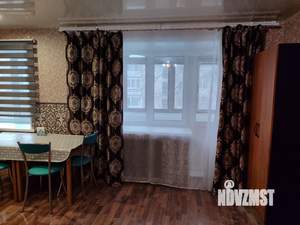 1-к квартира, посуточно, 45м2, 3/5 этаж