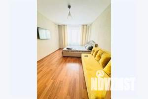 2-к квартира, посуточно, 75м2, 8/20 этаж