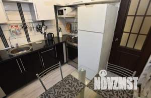 1-к квартира, посуточно, 46м2, 1/1 этаж