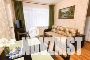 2-к квартира, посуточно, 44м2, 2/5 этаж