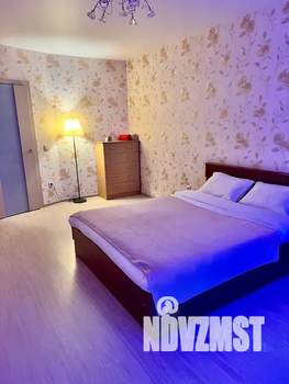 2-к квартира, посуточно, 64м2, 15/19 этаж