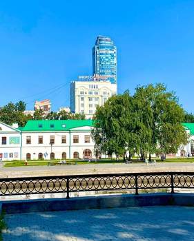3-к квартира, на длительный срок, 120м2, 5/9 этаж