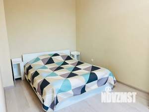 1-к квартира, посуточно, 37м2, 4/25 этаж