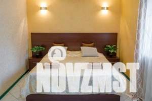 1-к квартира, посуточно, 50м2, 2/5 этаж