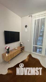 2-к квартира, посуточно, 40м2, 3/32 этаж