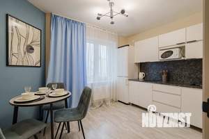 1-к квартира, посуточно, 42м2, 7/25 этаж