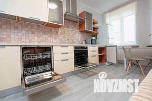 1-к квартира, посуточно, 40м2, 5/35 этаж