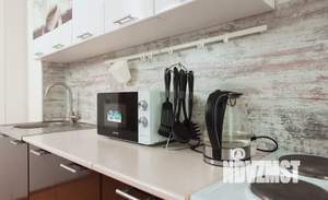 2-к квартира, посуточно, 68м2, 1/1 этаж