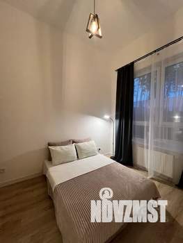 1-к квартира, посуточно, 43м2, 1/9 этаж