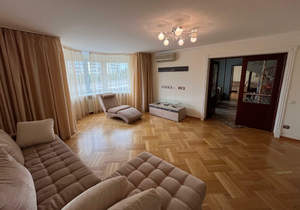 4-к квартира, на длительный срок, 183м2, 4/10 этаж