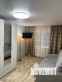 1-к квартира, посуточно, 38м2, 2/9 этаж