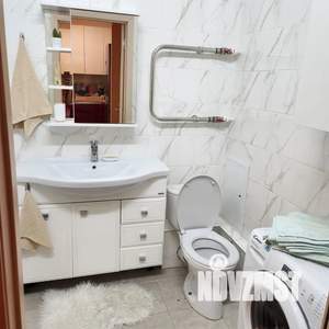 1-к квартира, посуточно, 40м2, 6/25 этаж