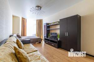 1-к квартира, посуточно, 40м2, 1/1 этаж