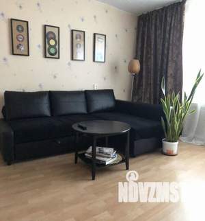 1-к квартира, посуточно, 42м2, 6/9 этаж