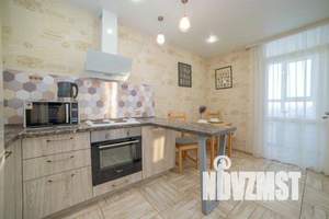 1-к квартира, посуточно, 35м2, 24/25 этаж
