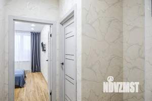 1-к квартира, посуточно, 38м2, 4/25 этаж