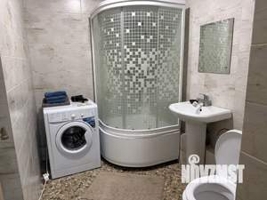 1-к квартира, посуточно, 42м2, 7/25 этаж