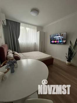 Студия квартира, посуточно, 19м2, 1/16 этаж